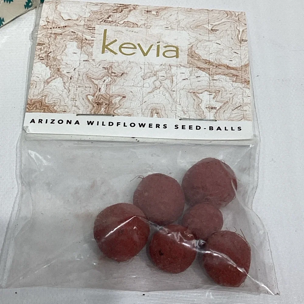 Kevia Geode Bath Bomb Duet & BONUS - Picture 4 of 5